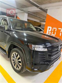 تويوتا لاندكروزر